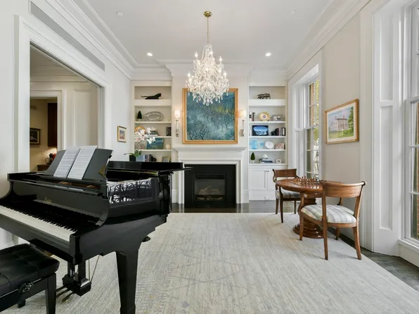 75 Hancock St, Boston, MA 02114