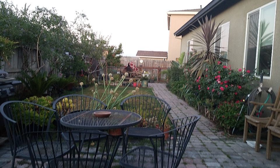 2nd image of 1623 Sephos St