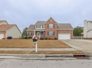 402 Westmont Rd, Jacksonville, NC 28540