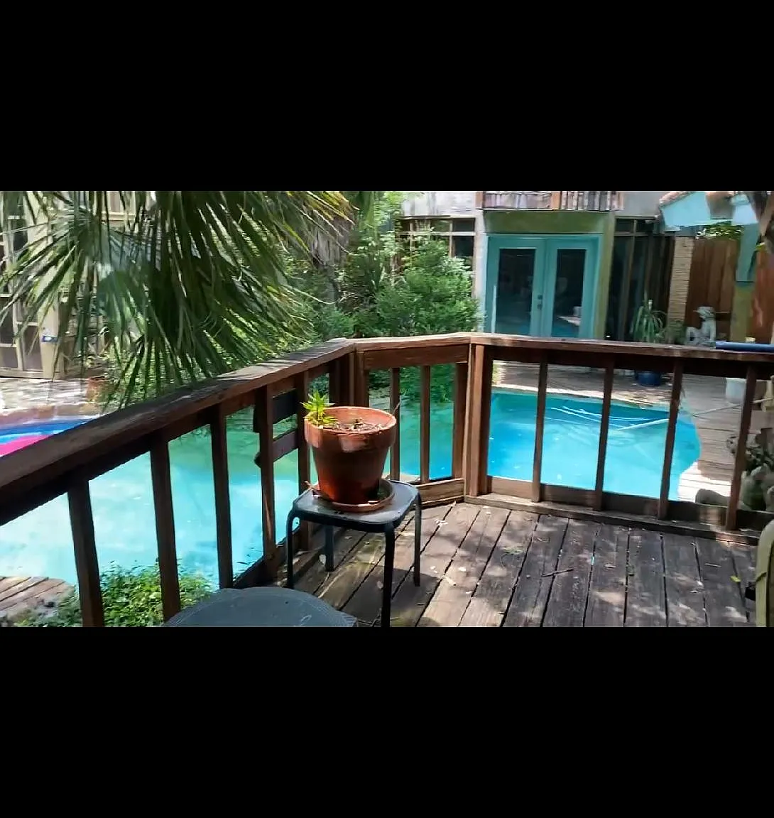 3 bed, 2450 sqft, $3,200 — Photo 2