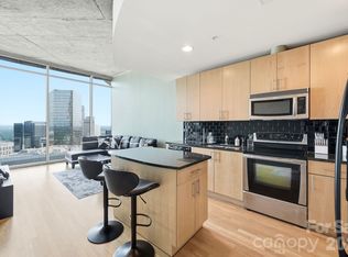 210 N Church St Unit 3405, Charlotte, NC 28202