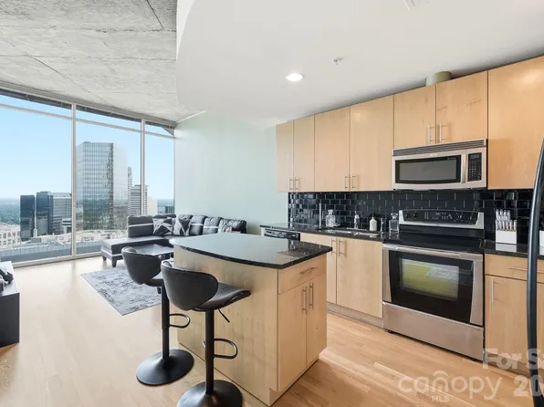 210 N Church St, Charlotte, NC 28202
