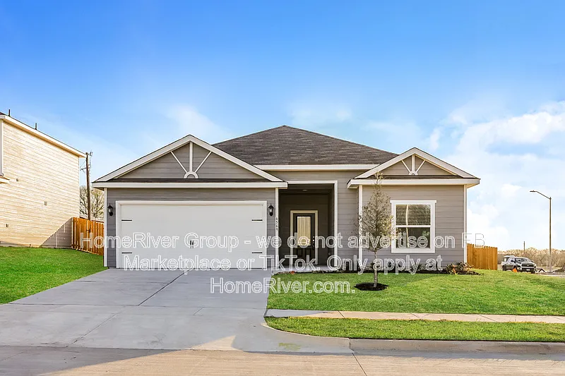 6569 Crosswood Ln