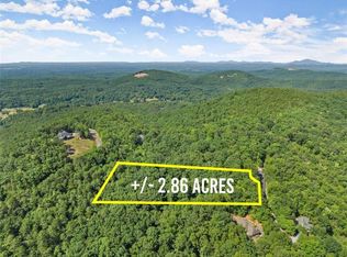 595 Whispering Dale Dr #27, Clarkesville, GA 30523