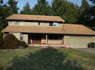 5530 Saint Charles Loop NE, Olympia, WA 98516