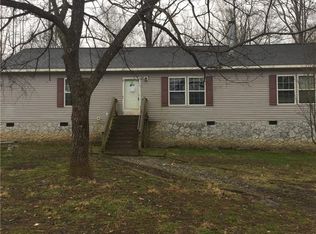 882 Deep Run Rd, Cartersville, VA 23027