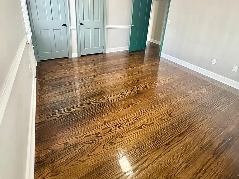 2860 Whitney Ave #7 — Photo 10