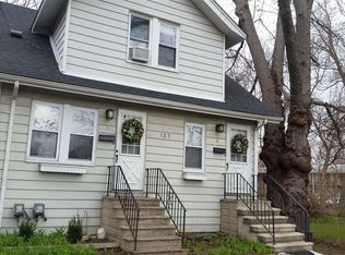 127 Hilldale Dr, Royal Oak, MI