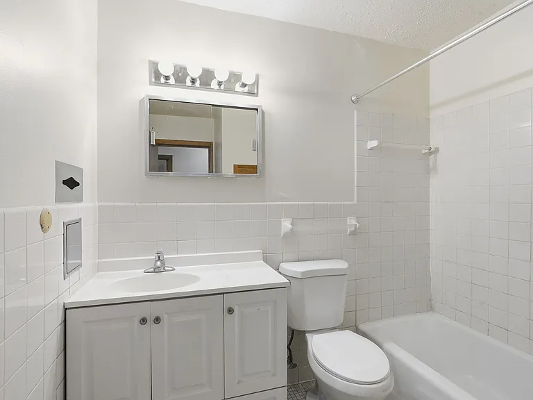 233 Buron Ln — Photo 12