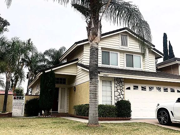 2nd image of 11087 Kenyon Way