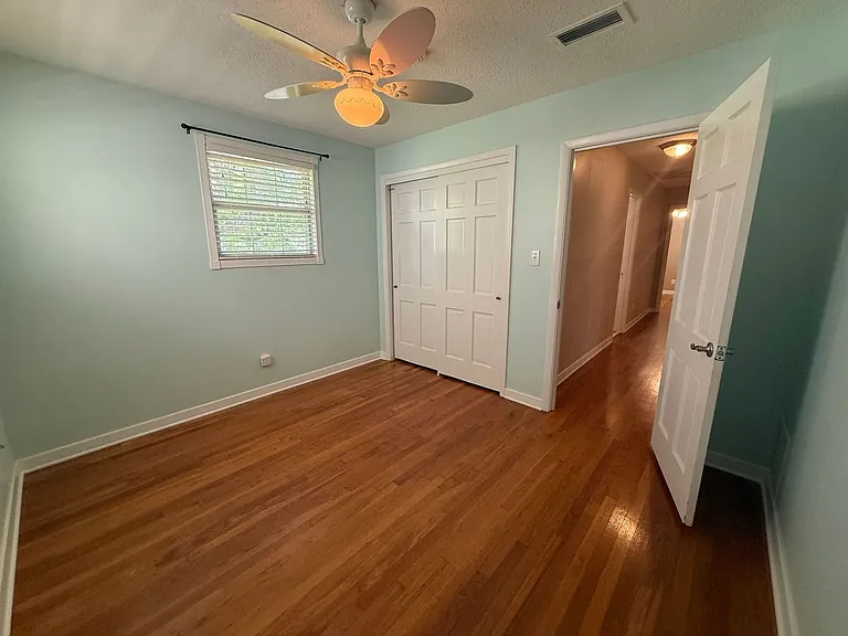 905 Poinciana Dr — Photo 27
