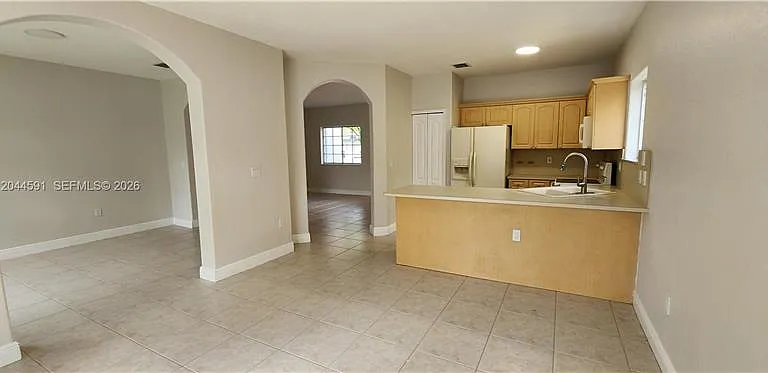 16507 NW 91st Ave — Photo 3