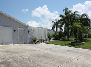 7515 Milbank Dr, Port Richey, FL 34668