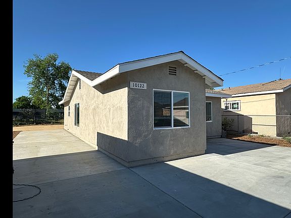 2nd image of 10118 Rio Hondo Pkwy #10122