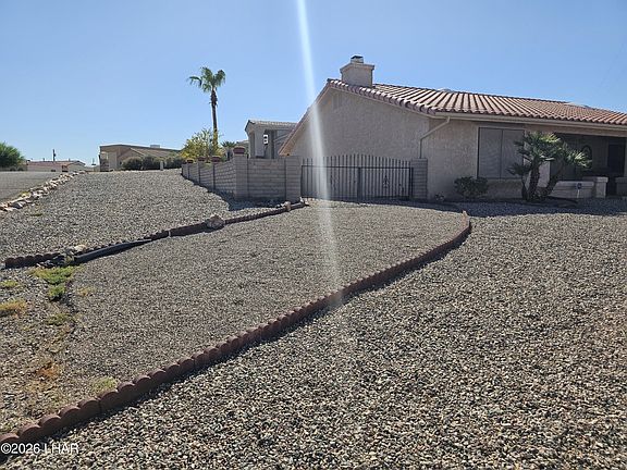 5th image of 3298 Chanute Dr