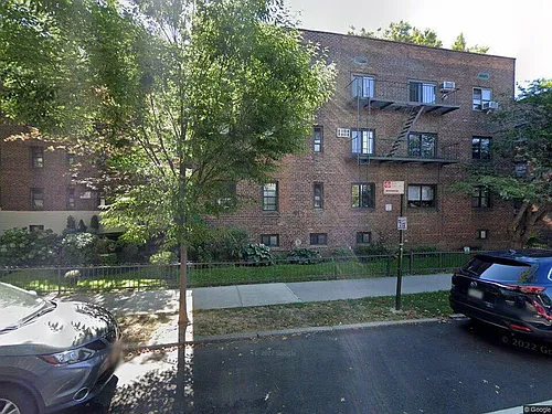 8873 Bay 16th St #2 Photo 1