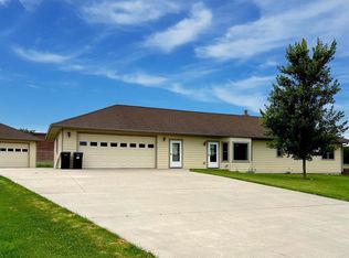 310 W 28th Cir, Marshfield, WI 54449
