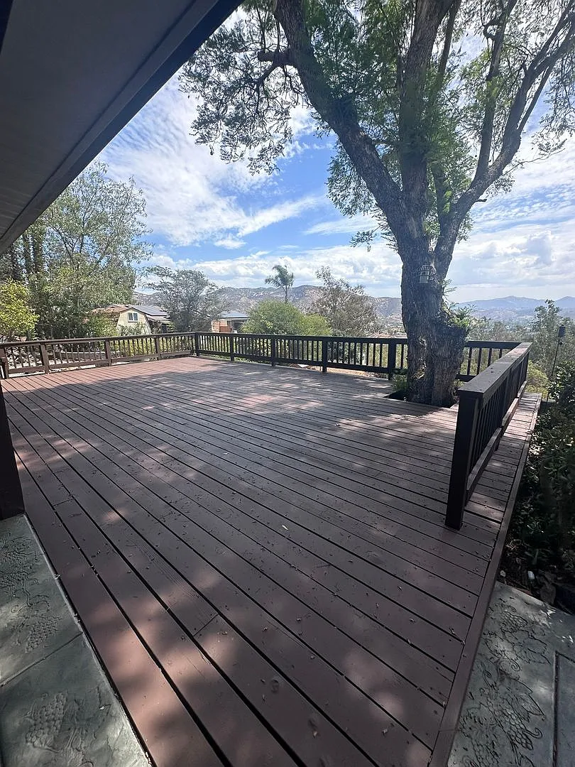 Rare opportunity, a gem in Eucalyptus Hills 3 bedroom, 3 bath home - Country living with a view! — Photo 4