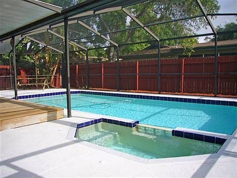 3rd image of 7655 Gibralter Ct N