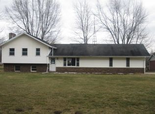 3590 Curry Rd, Caro, MI 48723