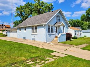 2005 12th St, Emmetsburg, IA 50536
