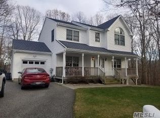 35 Fradelos St, Pt Jefferson Station, NY 11776