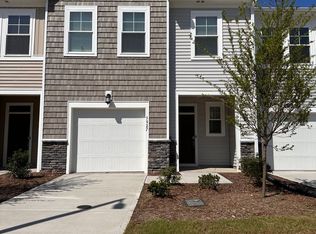 5927 Woodlawn Dr, Durham, NC 27703