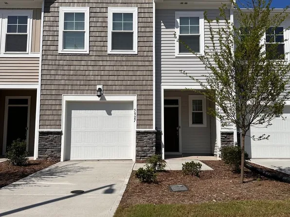 5927 Woodlawn Dr, Durham, NC 27703