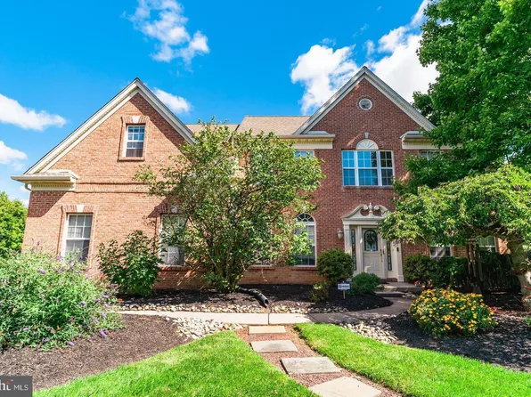 128 Wentworth Dr, Lansdale, PA 19446