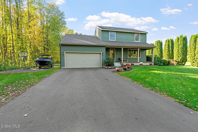3rd image of 58 Sisson Road
