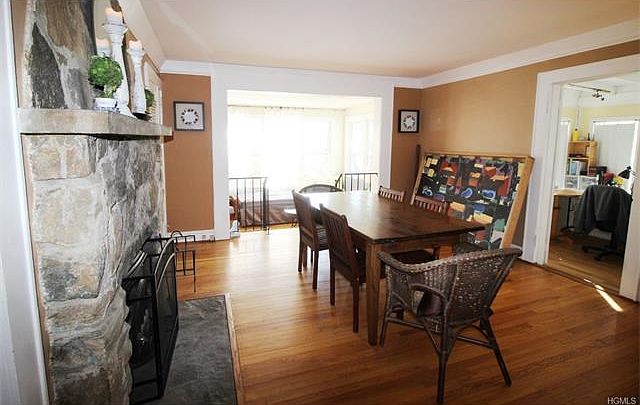 1st image of 164 Clubhouse Dr