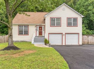 29 Clark Ln, Stafford, VA 22554