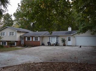 250 Crabapple Rd, Fayetteville, GA 30215