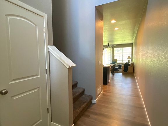 4th image of 1771 35th Avenue Pl