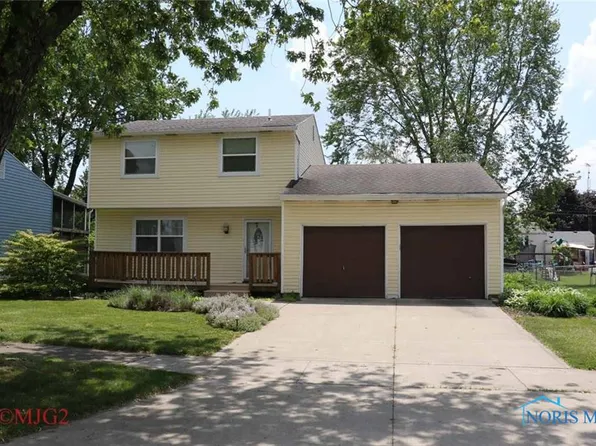 207 Dillrose Dr, Northwood, OH 43619