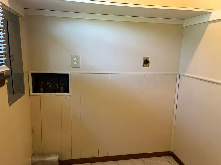 2935 S Roanoke Ave — Photo 10