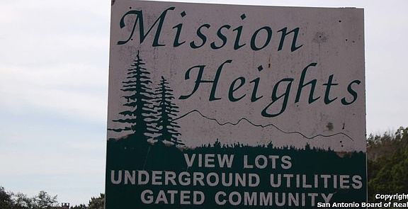 2nd image of 754 Mission Hts