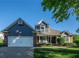 2309 NE Quonset Ct, Blue Springs, MO 64014