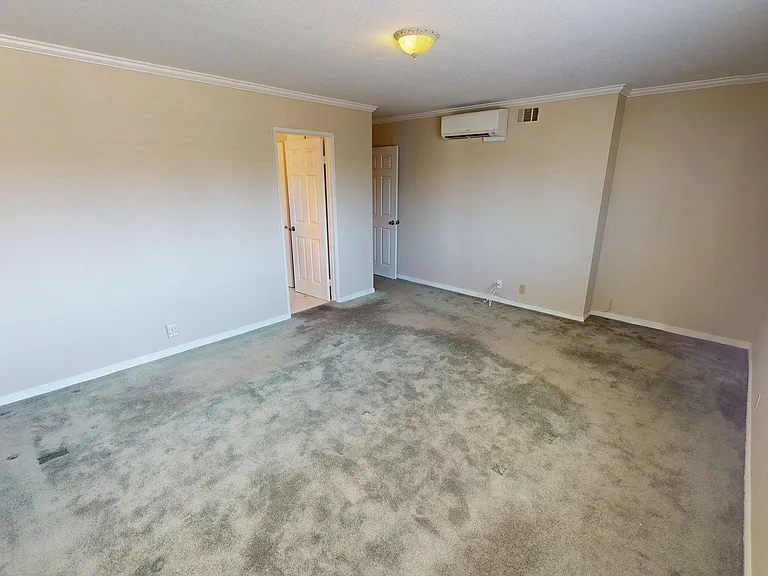 2431 Deerfield Ct — Photo 21