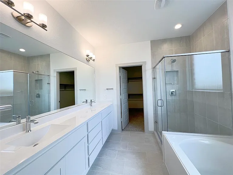 29207 Red Rocks Park Dr — Photo 13
