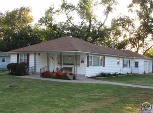 1945 SW Sims Ave, Topeka, KS 66604