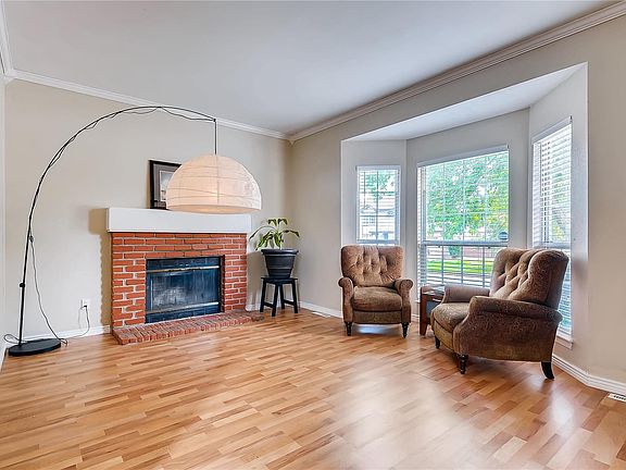 4th image of 4543 Espana Way