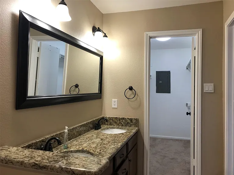 1101 Calico Ln #1420 — Photo 5