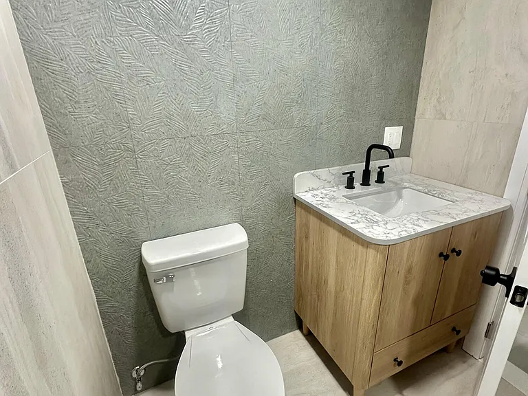 17 Arlene Dr — Photo 35