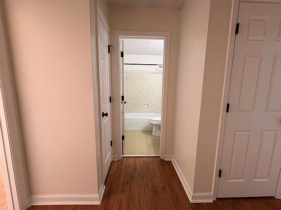 5th image of 636 Harpeth Bend Dr #B