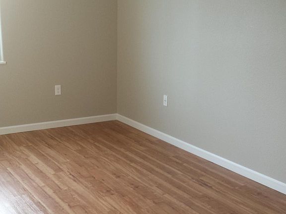 3rd image of 3535 Shanly St #2