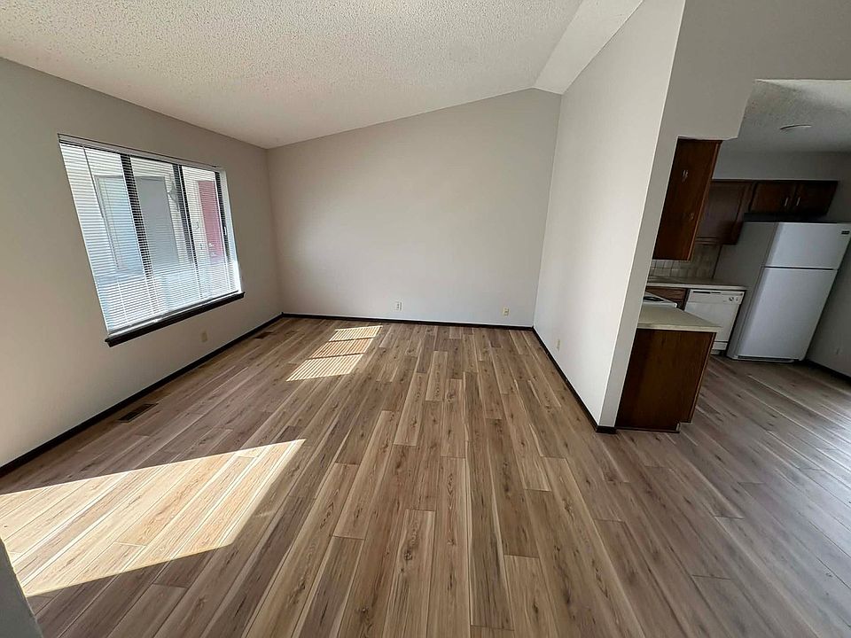 1st image of 1216 E Selma St #4