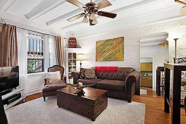 Sold by Compass | media 3