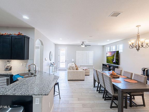 3rd image of 15132 Design Ct