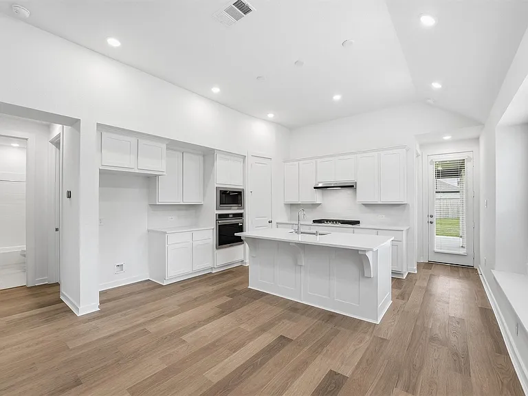 11215 Leaf Shelter Ln — Photo 5
